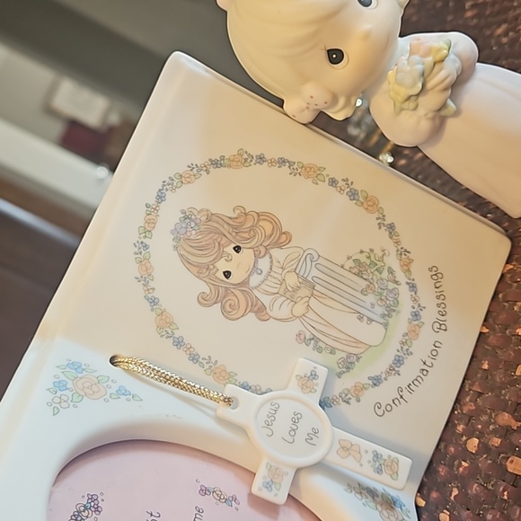 2 pce Set '95 '97 Precious Moments Confirmation Gift Jesus Frame and Figurine - Picture 4 of 14